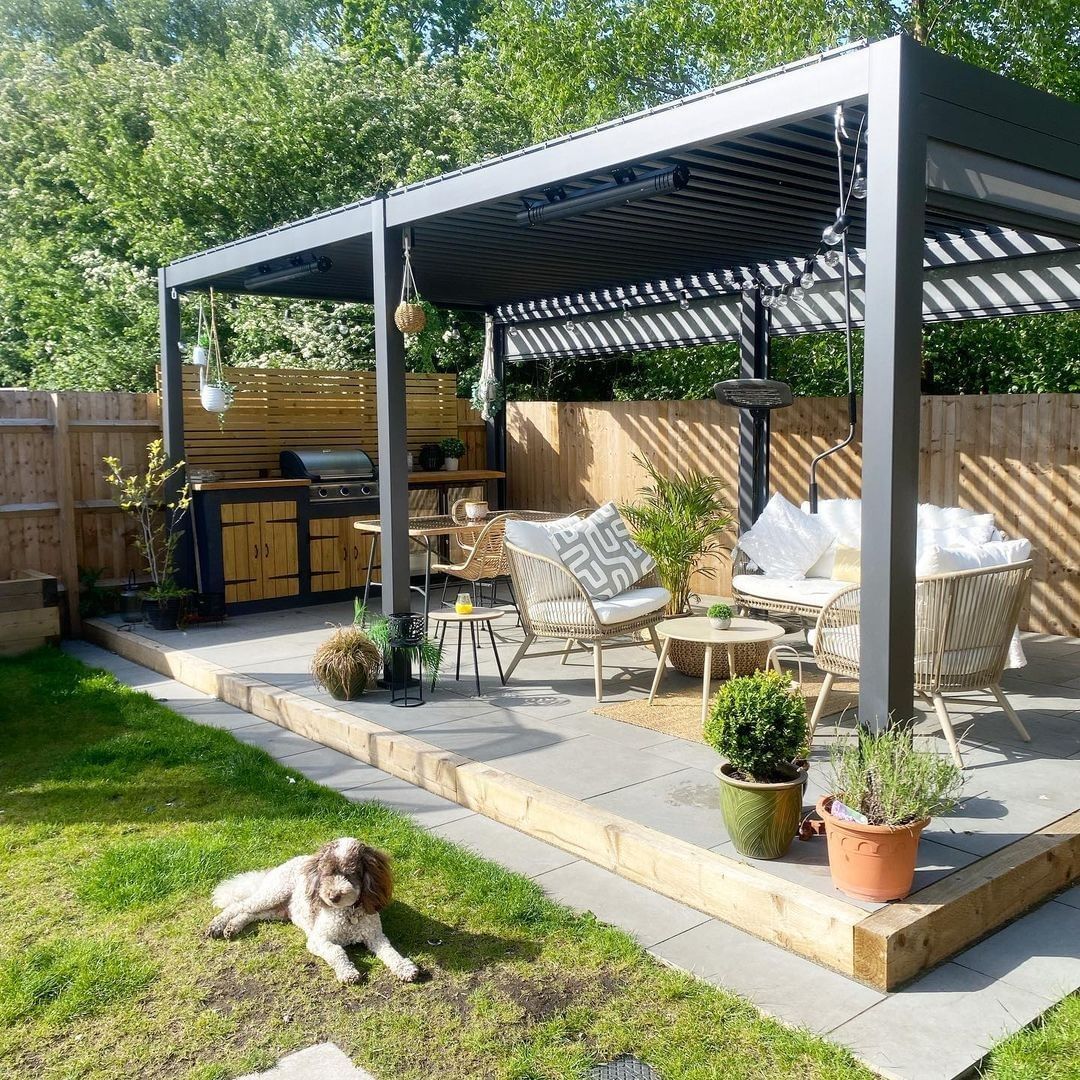 Scandinavian Aluminum Outdoor Pergola 4